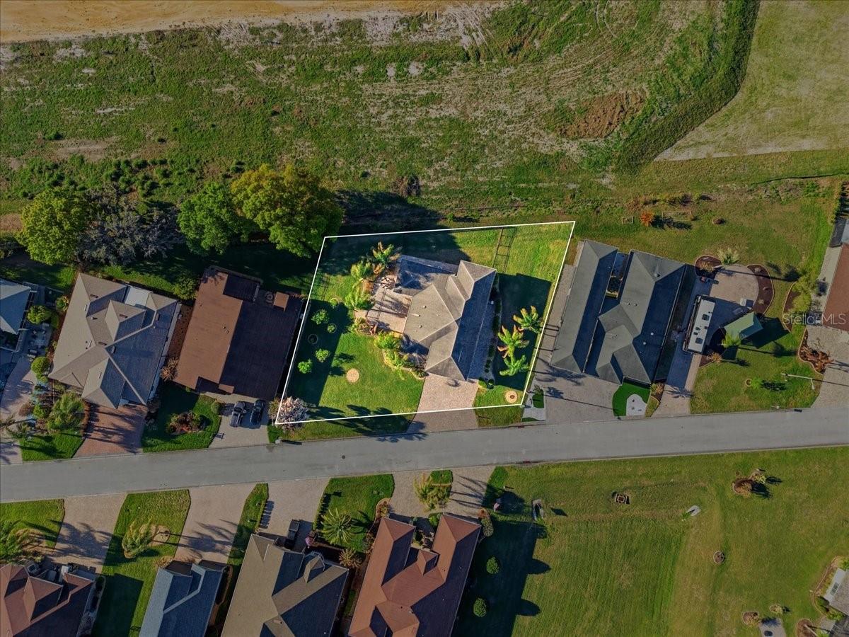 576 MEANDERING WAY, POLK CITY, FL — photo 10