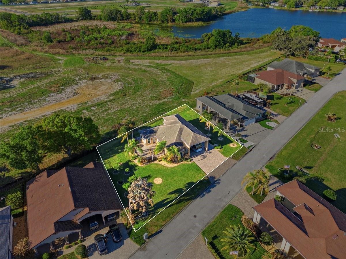 576 MEANDERING WAY, POLK CITY, FL — photo 11