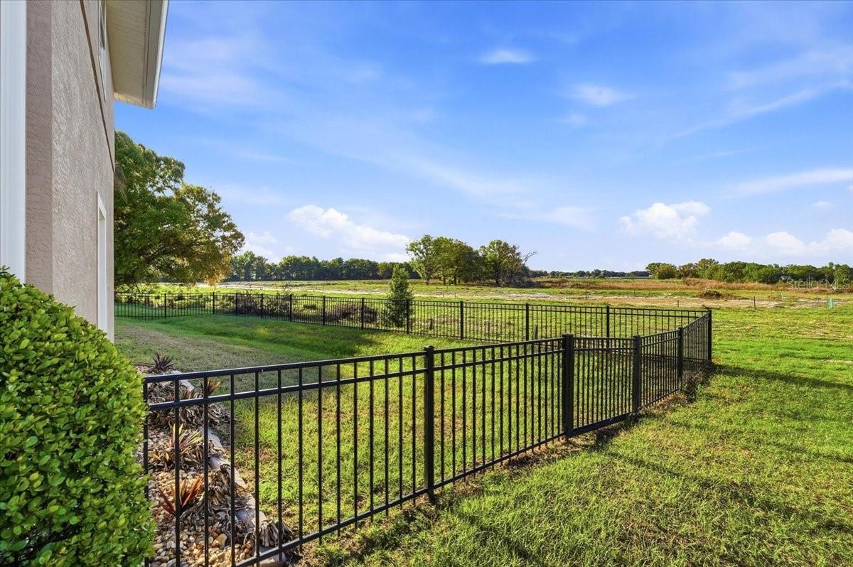 576 MEANDERING WAY, POLK CITY, FL — photo 35