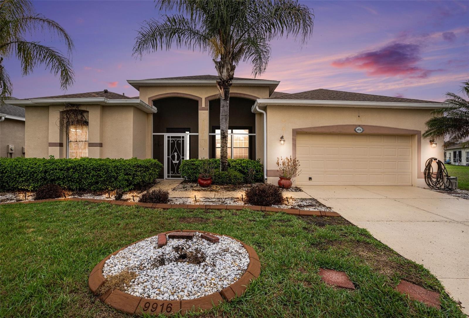 9916 CLEGHORN DR, SAN ANTONIO, FL — photo 24