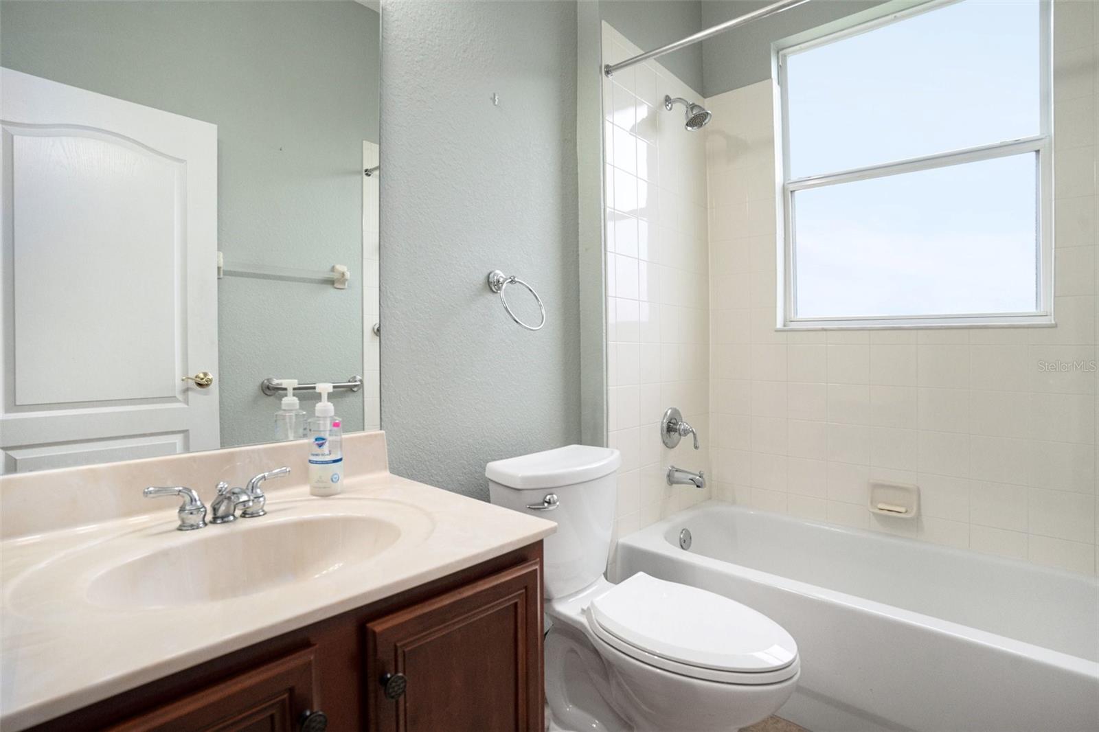 9916 CLEGHORN DR, SAN ANTONIO, FL — photo 18