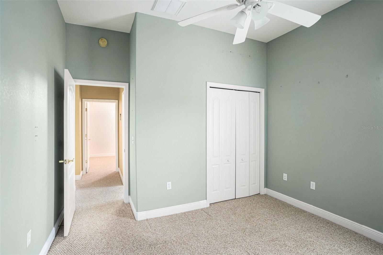 9916 CLEGHORN DR, SAN ANTONIO, FL — photo 20