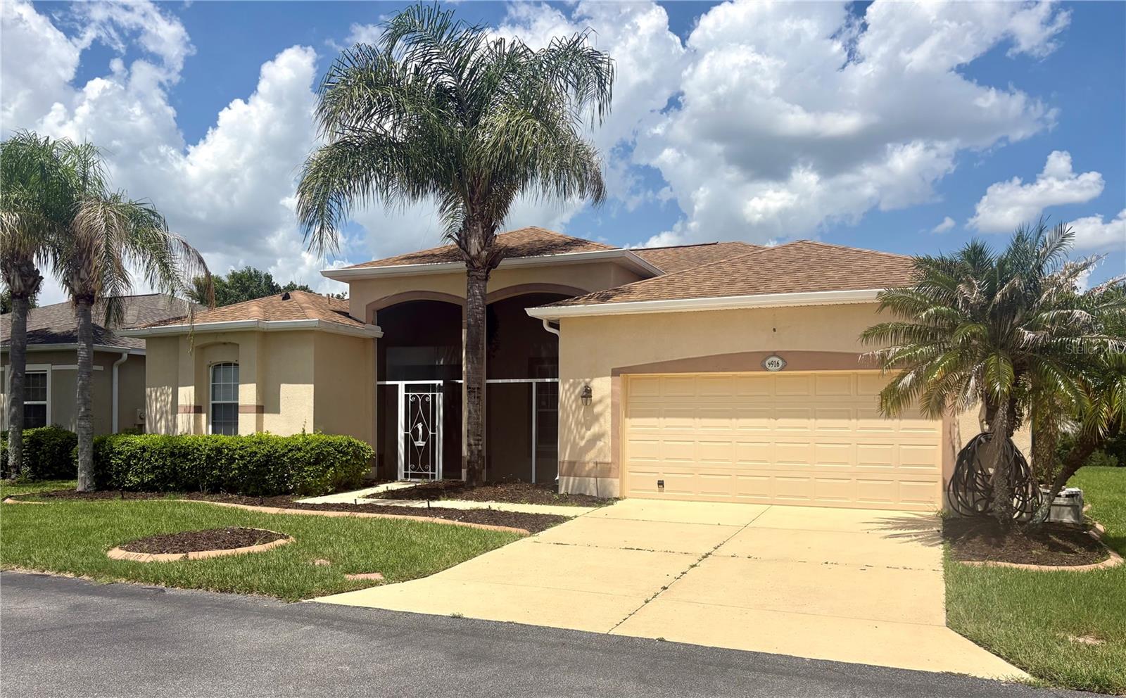 9916 CLEGHORN DR, SAN ANTONIO, FL
