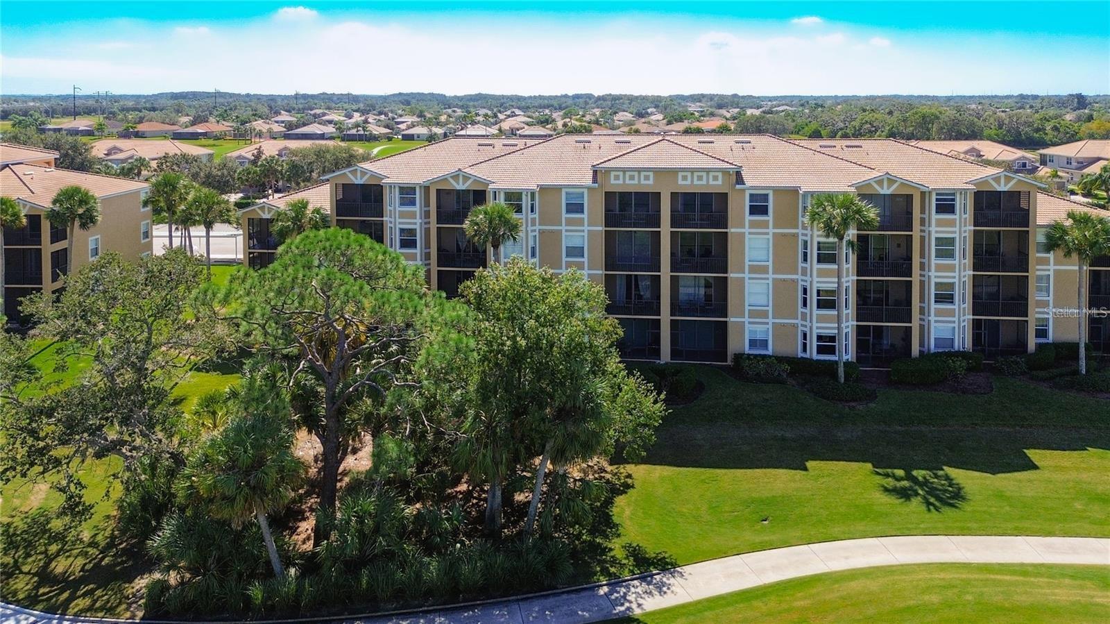 8205 GRAND ESTUARY TRL #403, BRADENTON, FL — photo 34