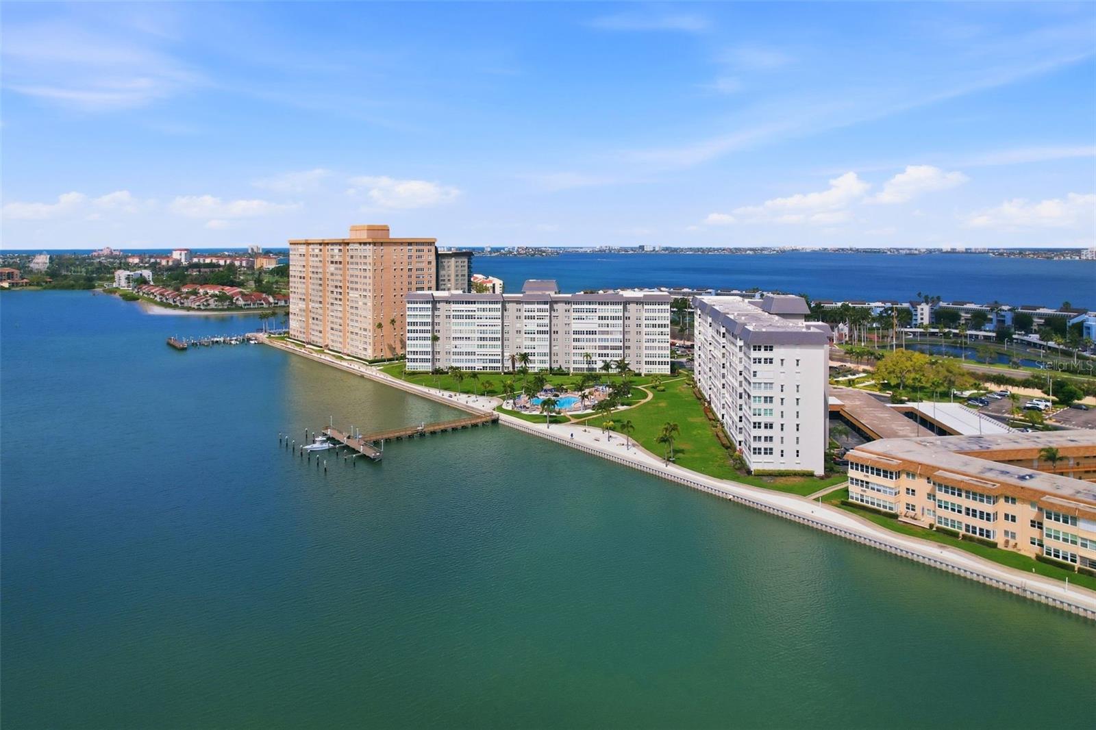 5108 BRITTANY DR S #1006, ST PETERSBURG, FL