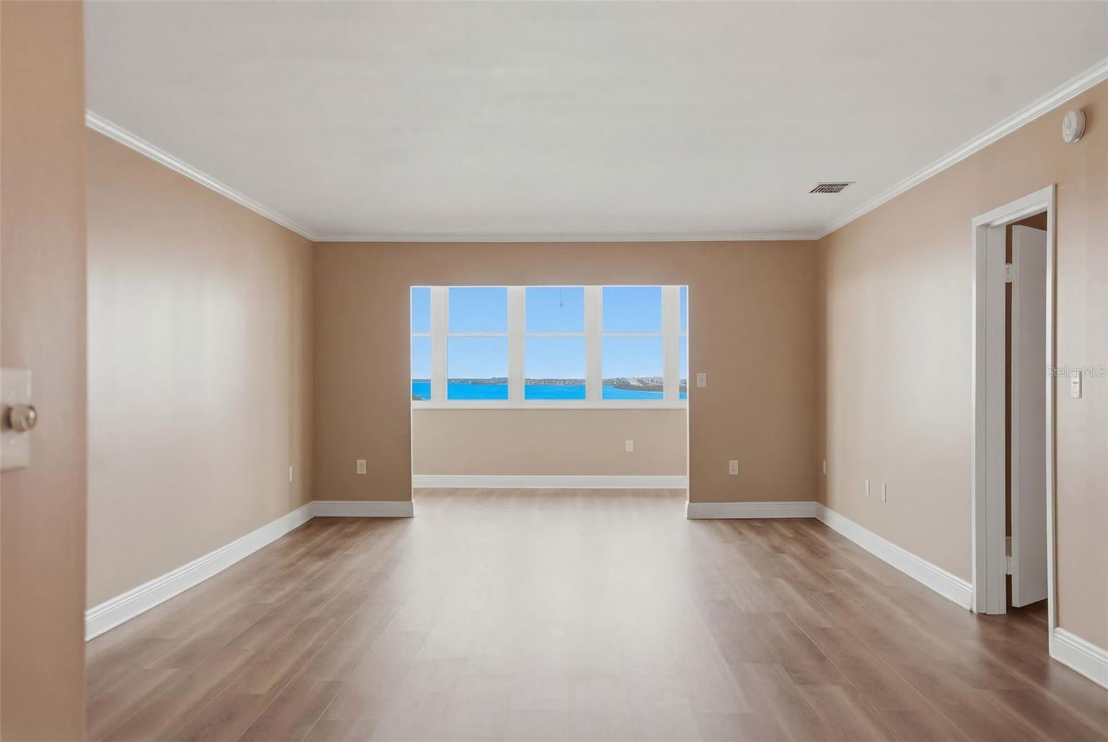 5108 BRITTANY DR S #1006, ST PETERSBURG, FL — photo 28