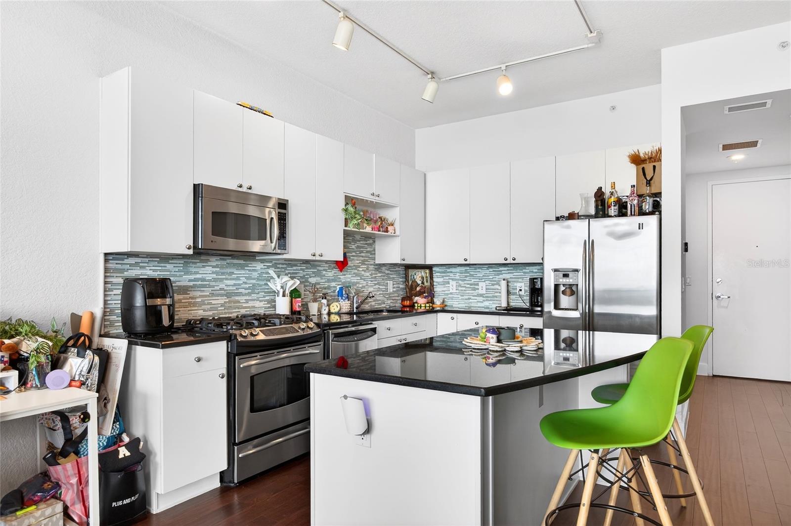 150 E ROBINSON ST #3106, ORLANDO, FL — photo 32