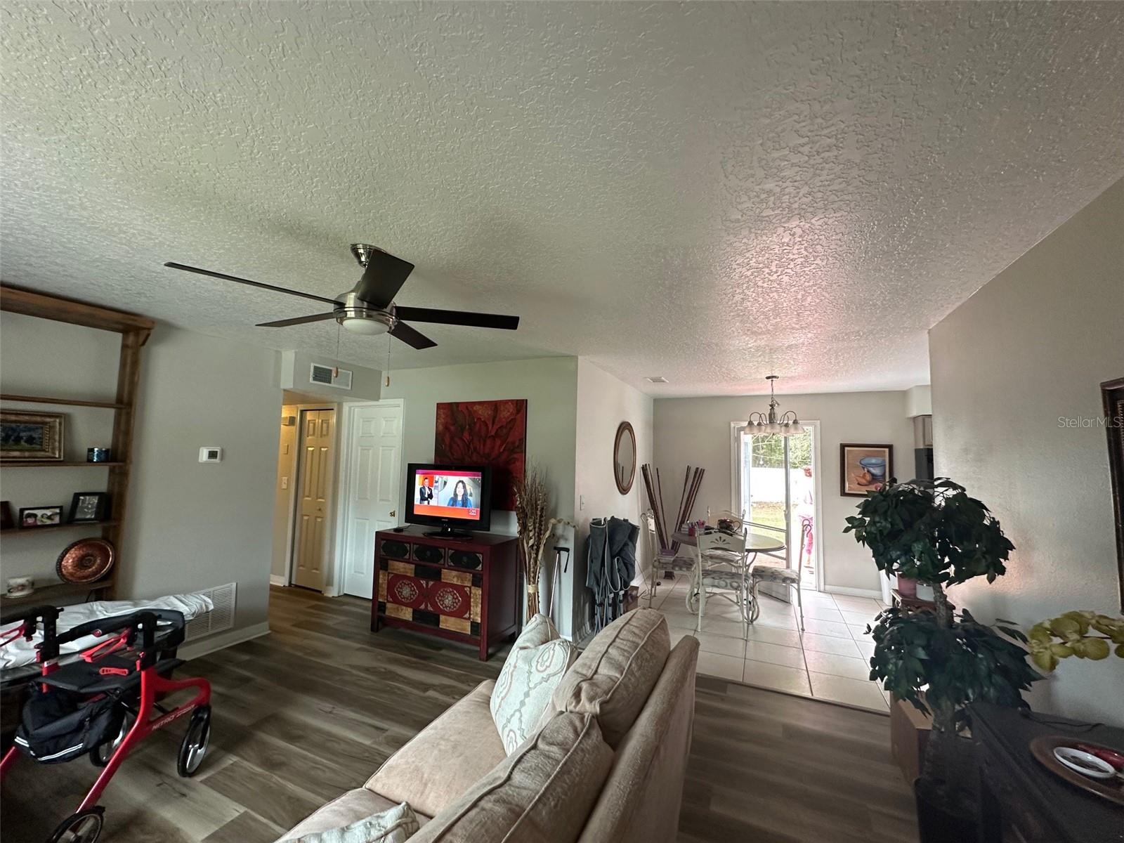 3024 SUTTON DR, ORLANDO, FL — photo 6