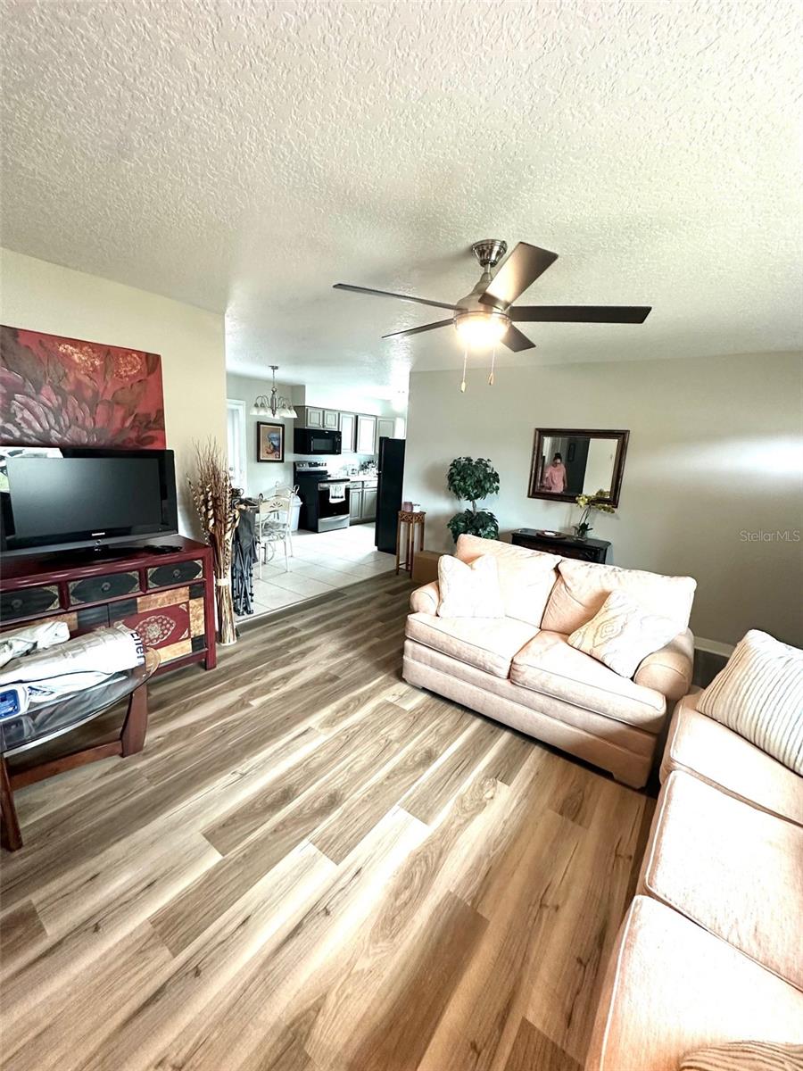 3024 SUTTON DR, ORLANDO, FL — photo 10