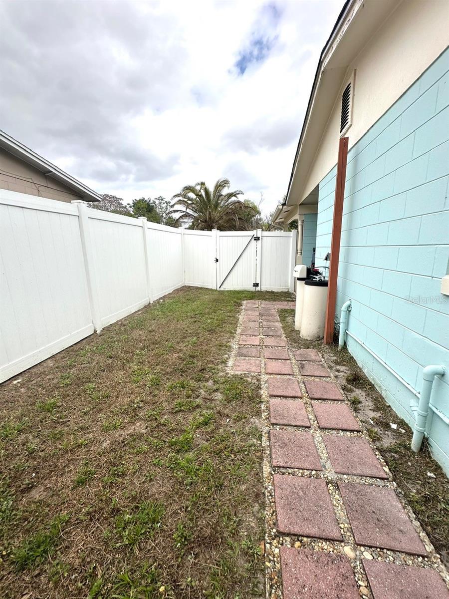 3024 SUTTON DR, ORLANDO, FL — photo 31