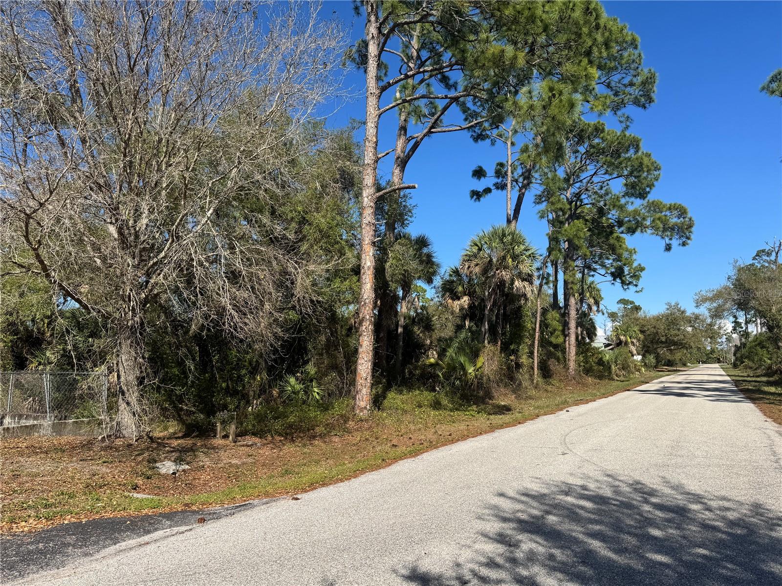 17426 BRIGHTON AVE, PORT CHARLOTTE, FL — photo 10