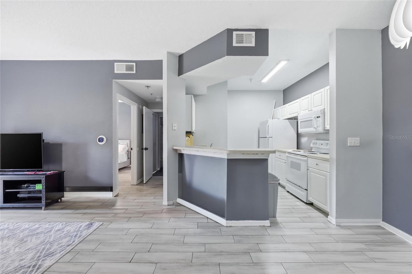 5518 METROWEST BLVD #11-104, ORLANDO, FL — photo 9