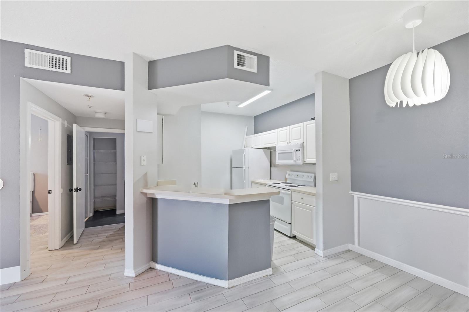 5518 METROWEST BLVD #11-104, ORLANDO, FL — photo 10