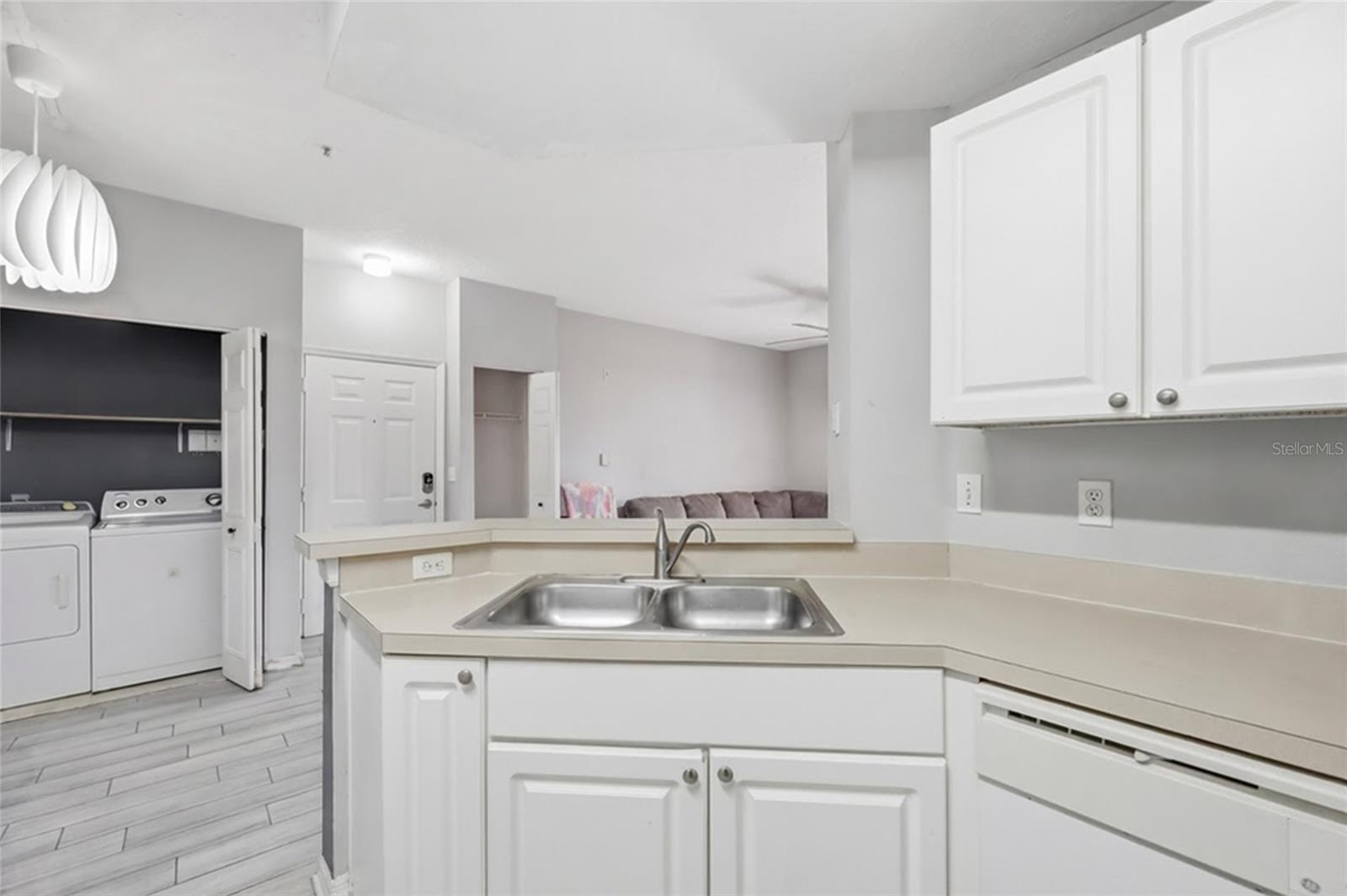 5518 METROWEST BLVD #11-104, ORLANDO, FL — photo 13
