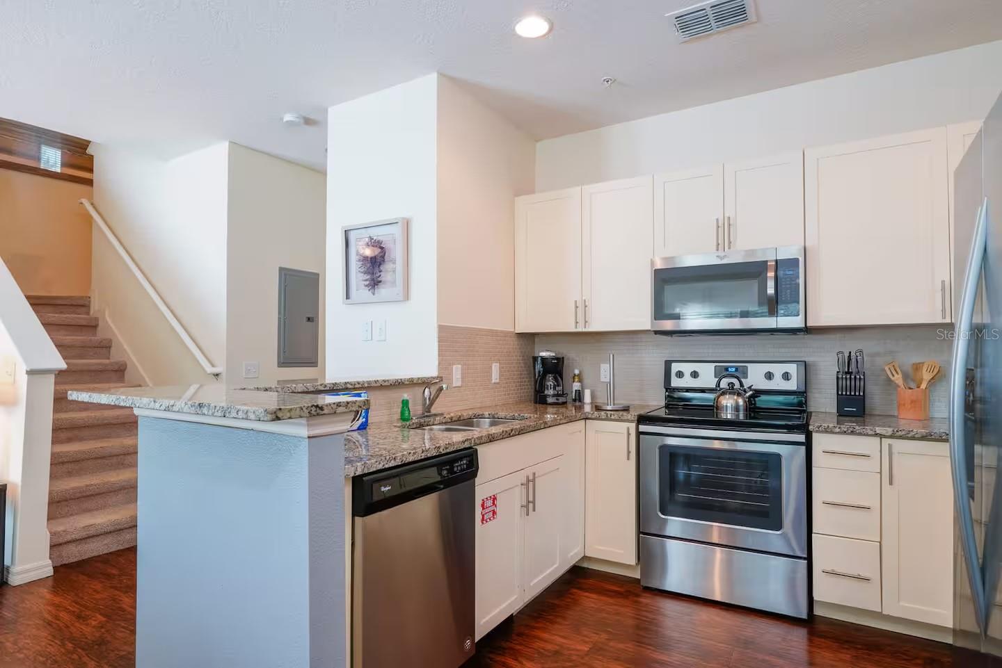 3201 GOLD LN, KISSIMMEE, FL — photo 4