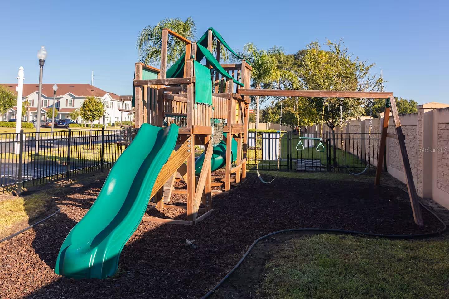 3201 GOLD LN, KISSIMMEE, FL — photo 41