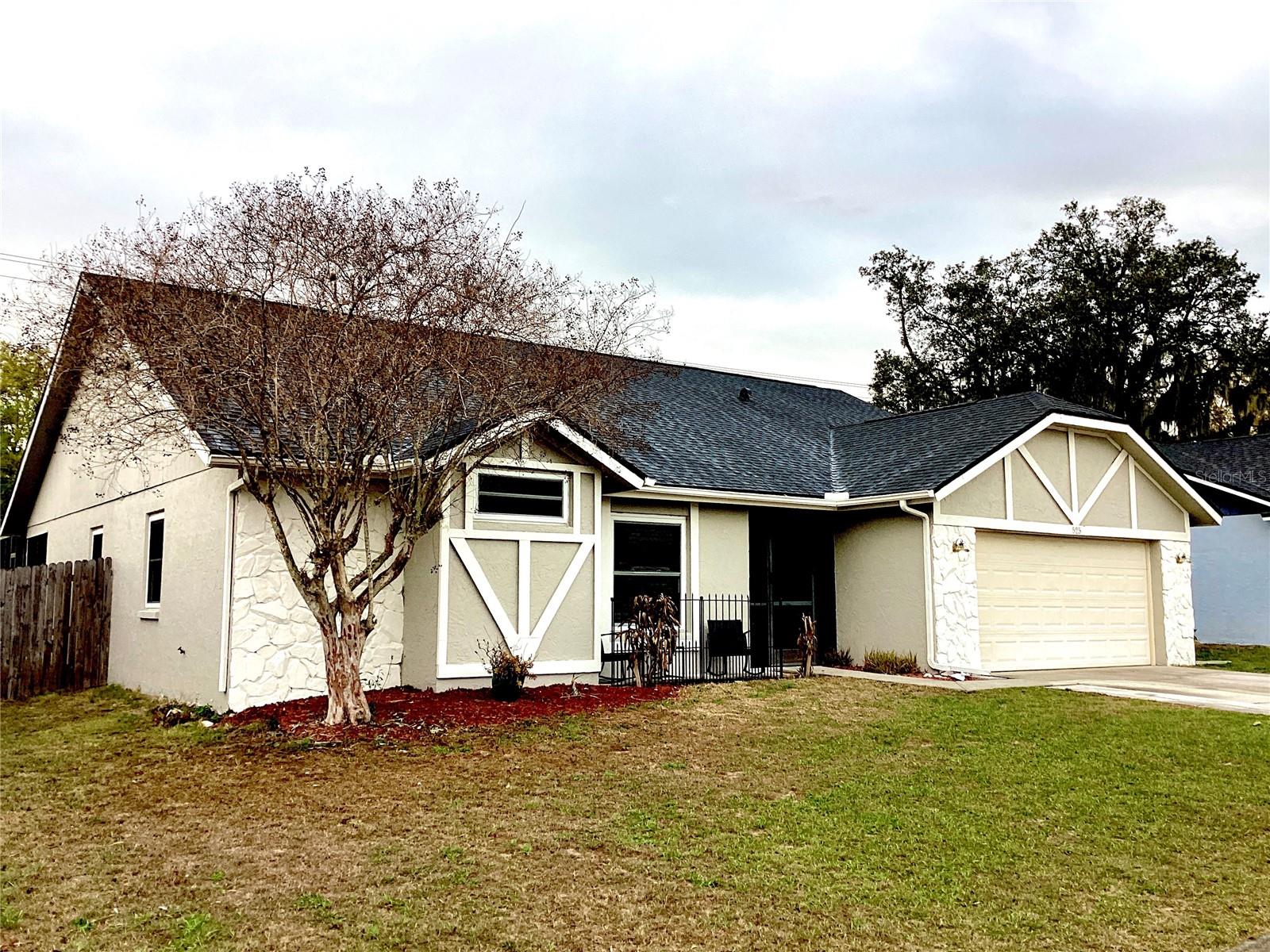 525 RAPID FALLS DR, BRANDON, FL