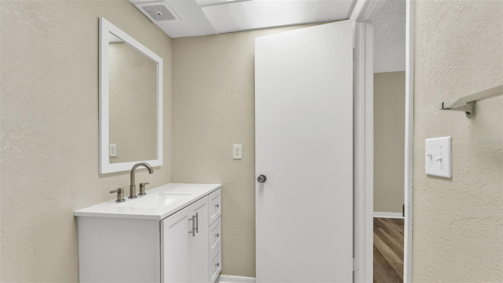2025 SYLVESTER RD #N101, LAKELAND, FL — photo 24