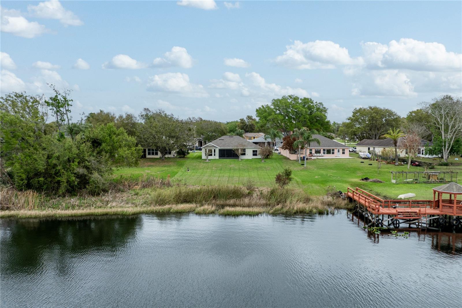 3804 BAYSHORE CIR, TAVARES, FL — photo 5