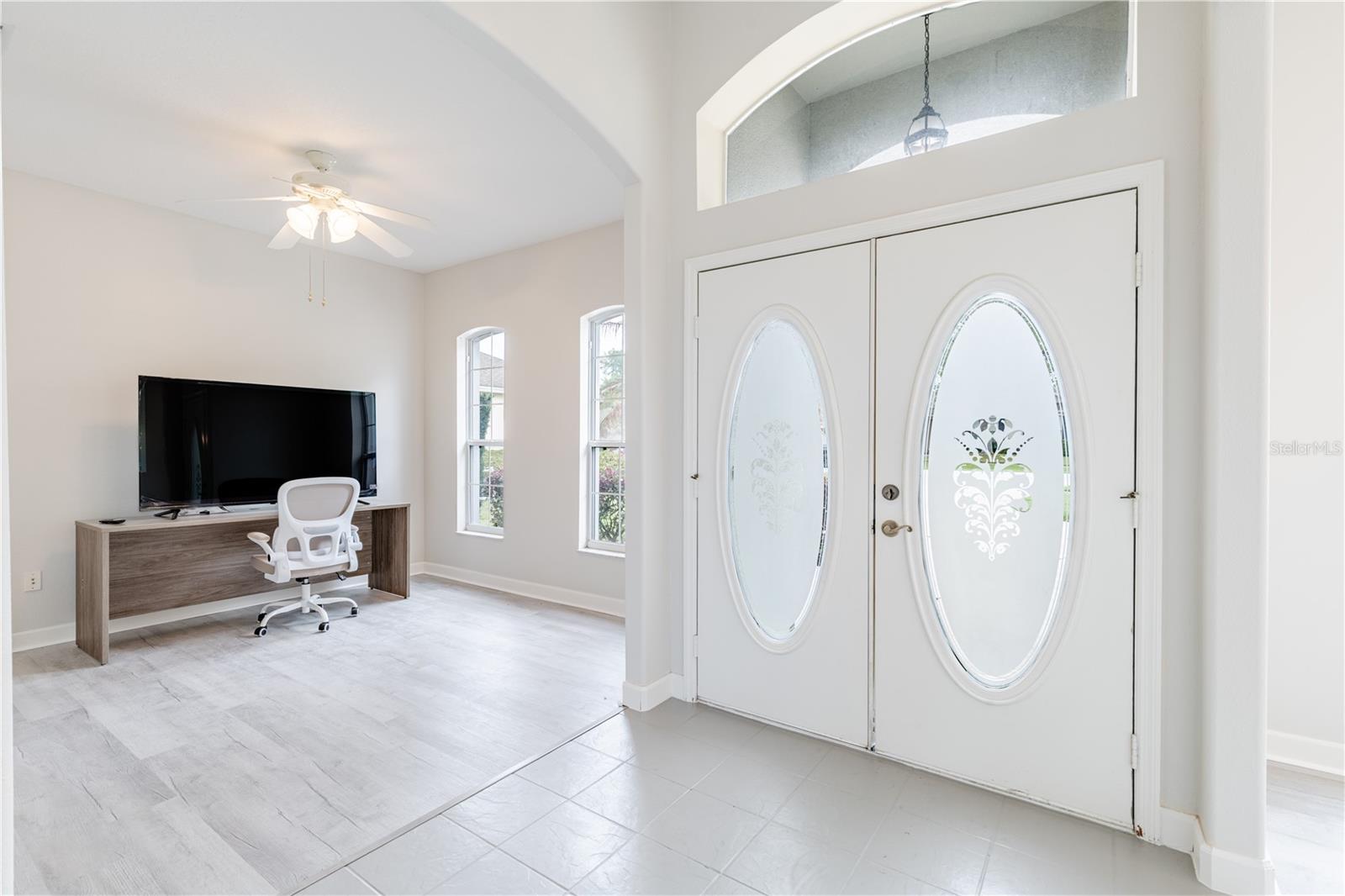 3804 BAYSHORE CIR, TAVARES, FL — photo 22