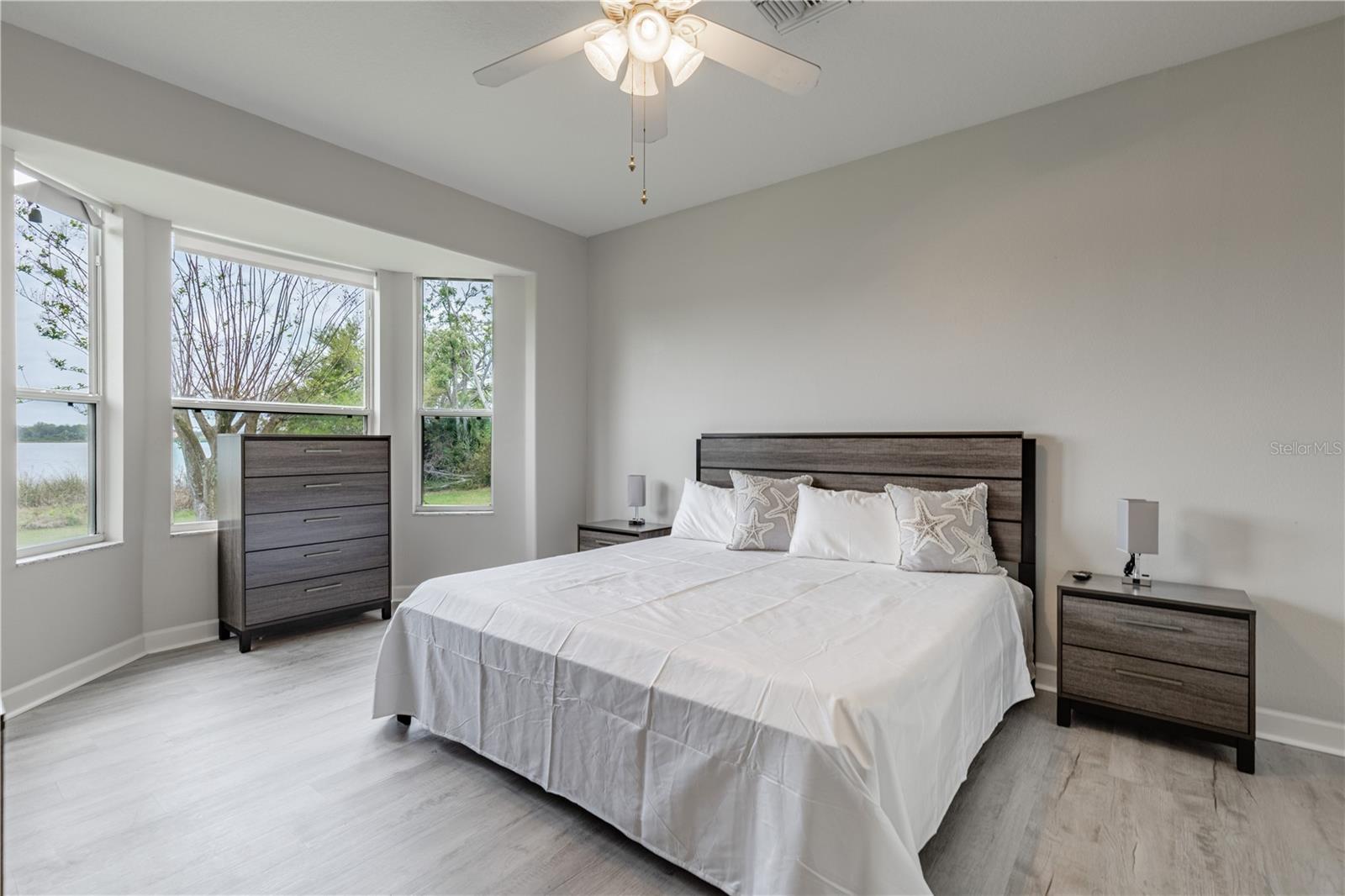 3804 BAYSHORE CIR, TAVARES, FL — photo 51