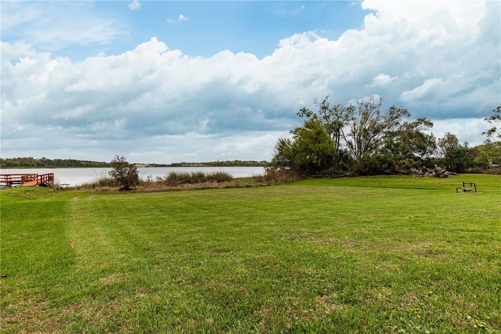 3804 BAYSHORE CIR, TAVARES, FL — photo 87