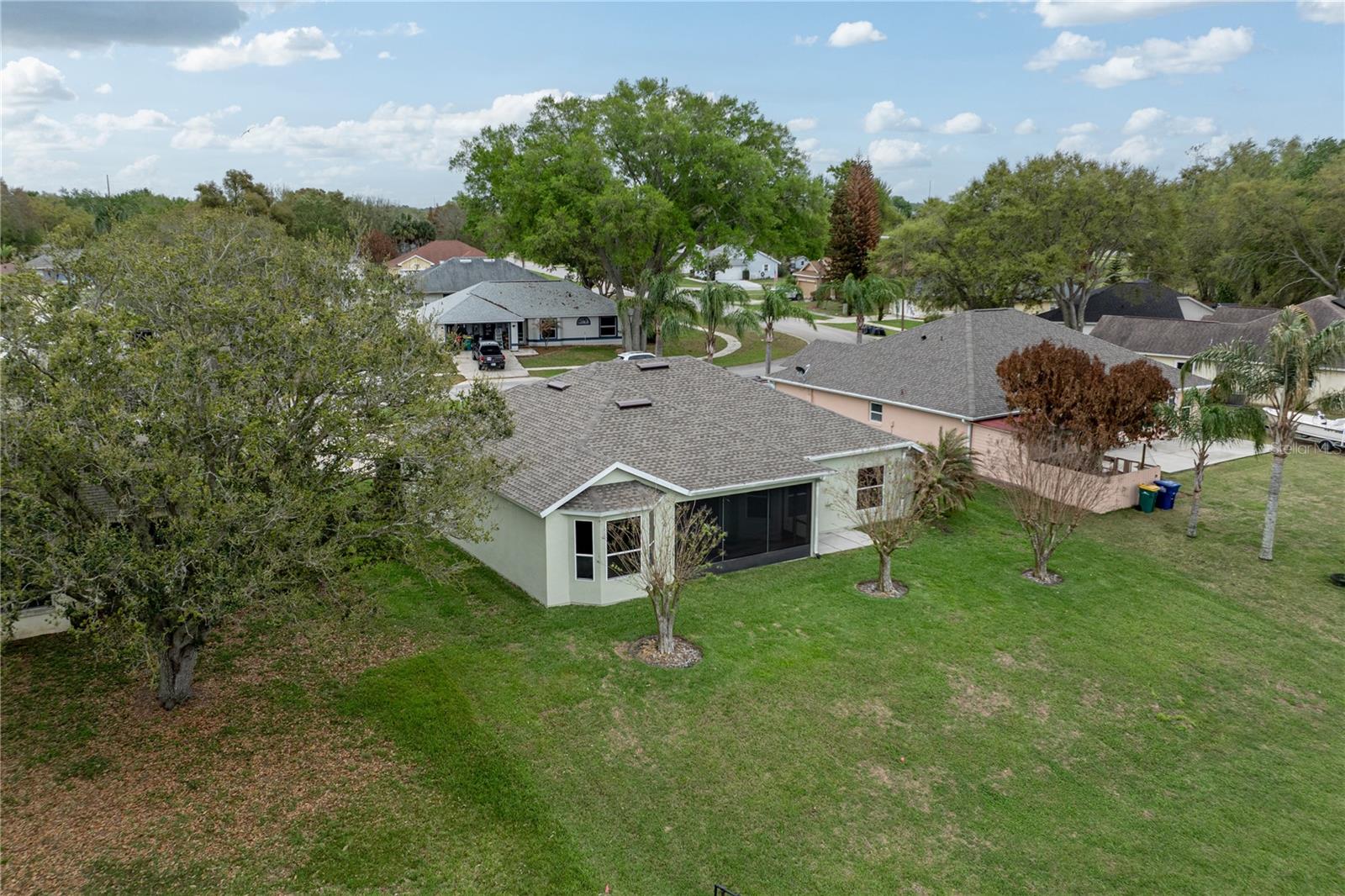 3804 BAYSHORE CIR, TAVARES, FL — photo 99
