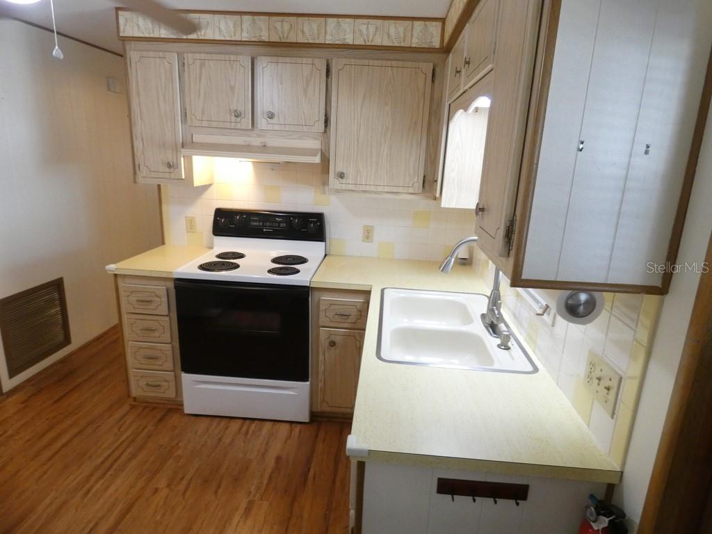 3612 TIKI DR, HOLIDAY, FL — photo 9