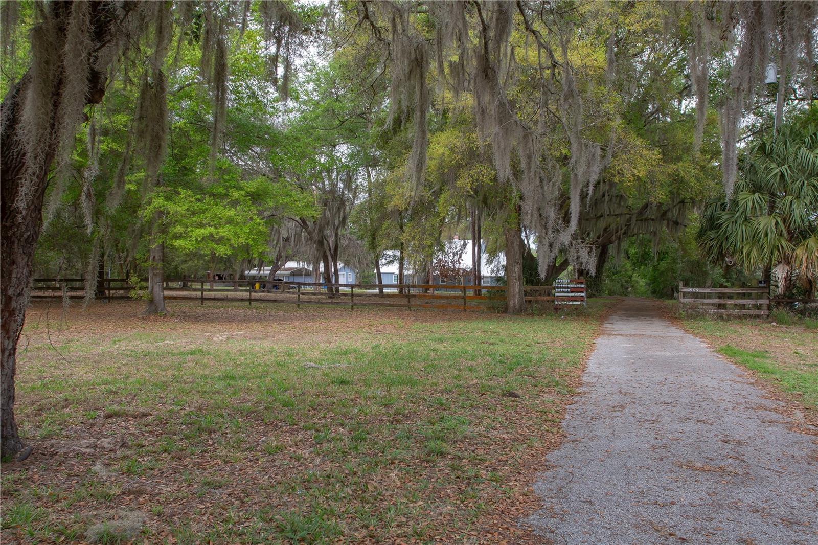 1905 MYRTLE LAKE AVE, FRUITLAND PARK, FL — photo 27