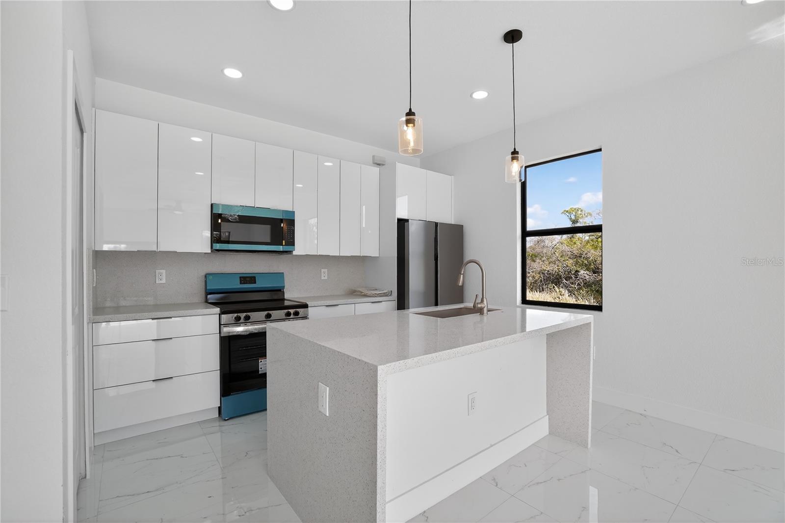 336 SUNSET RD, ROTONDA WEST, FL — photo 18
