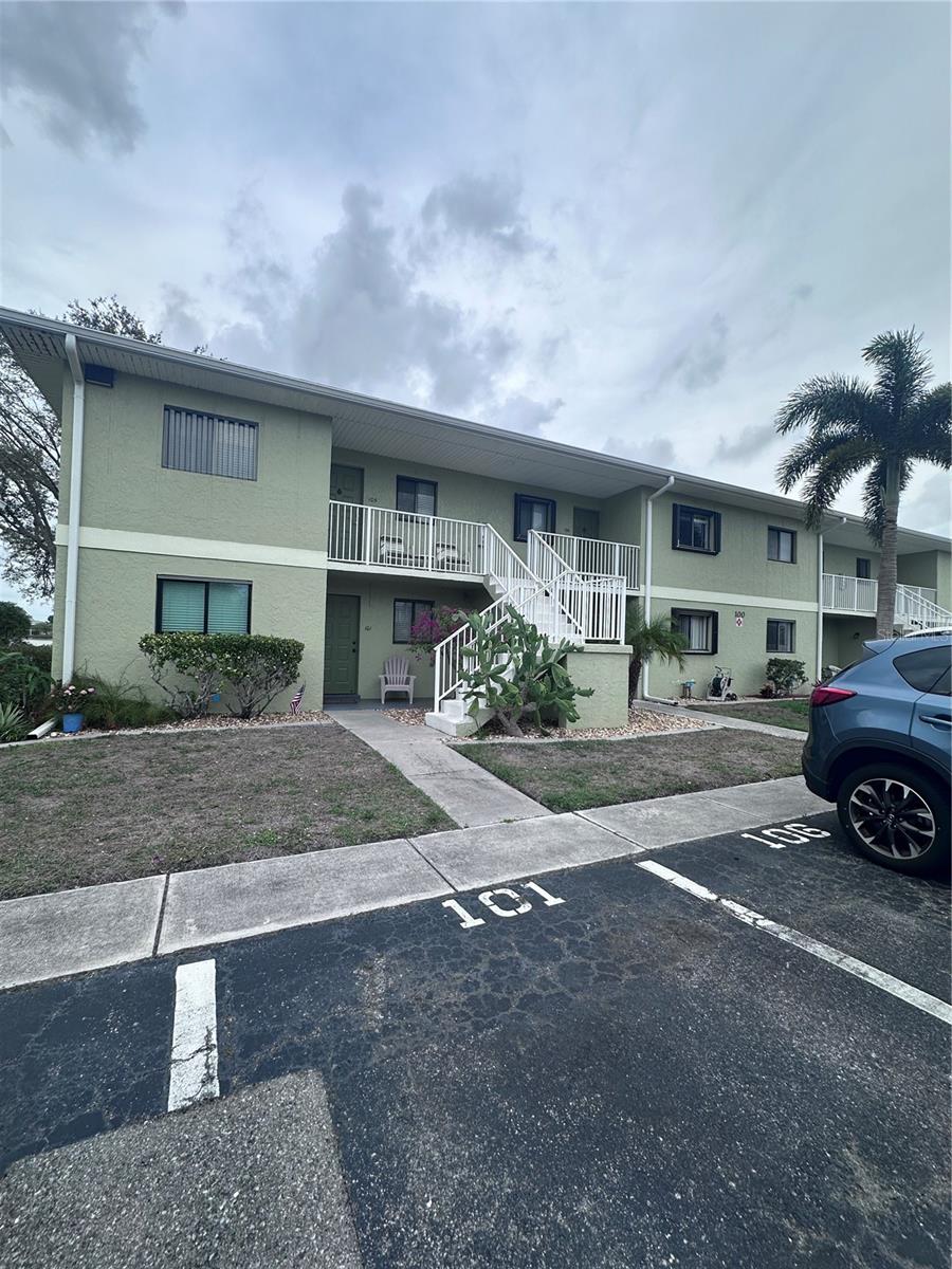 25225 RAMPART BLVD #105, PUNTA GORDA, FL