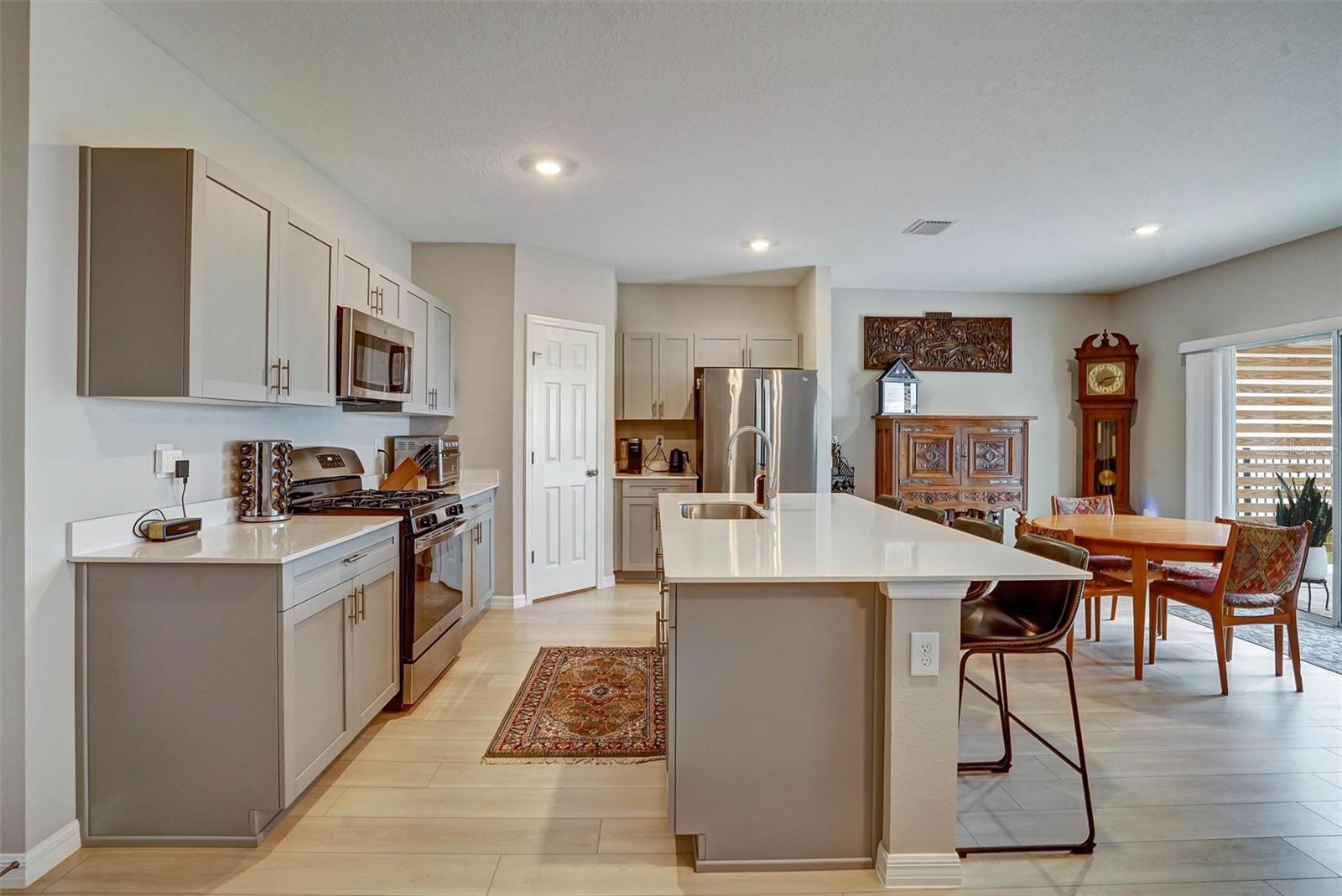 14468 MEADOW BIRD AVE, RIVERVIEW, FL — photo 11
