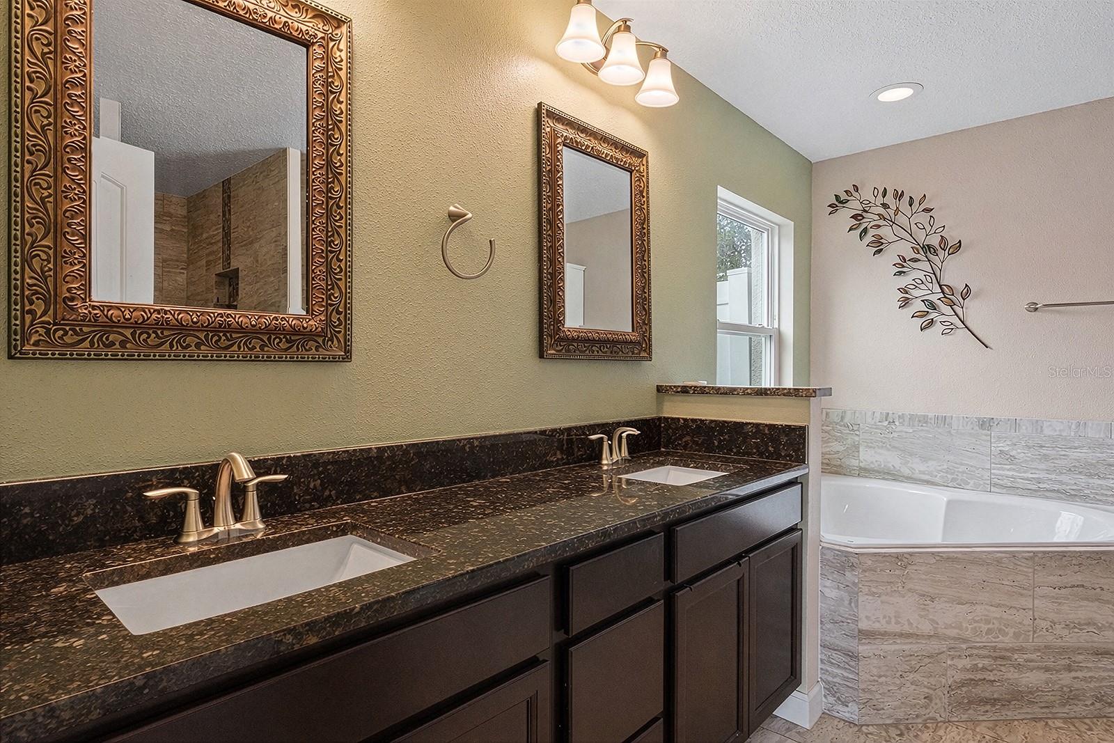 4840 OLD OAK TRL, ST CLOUD, FL — photo 15