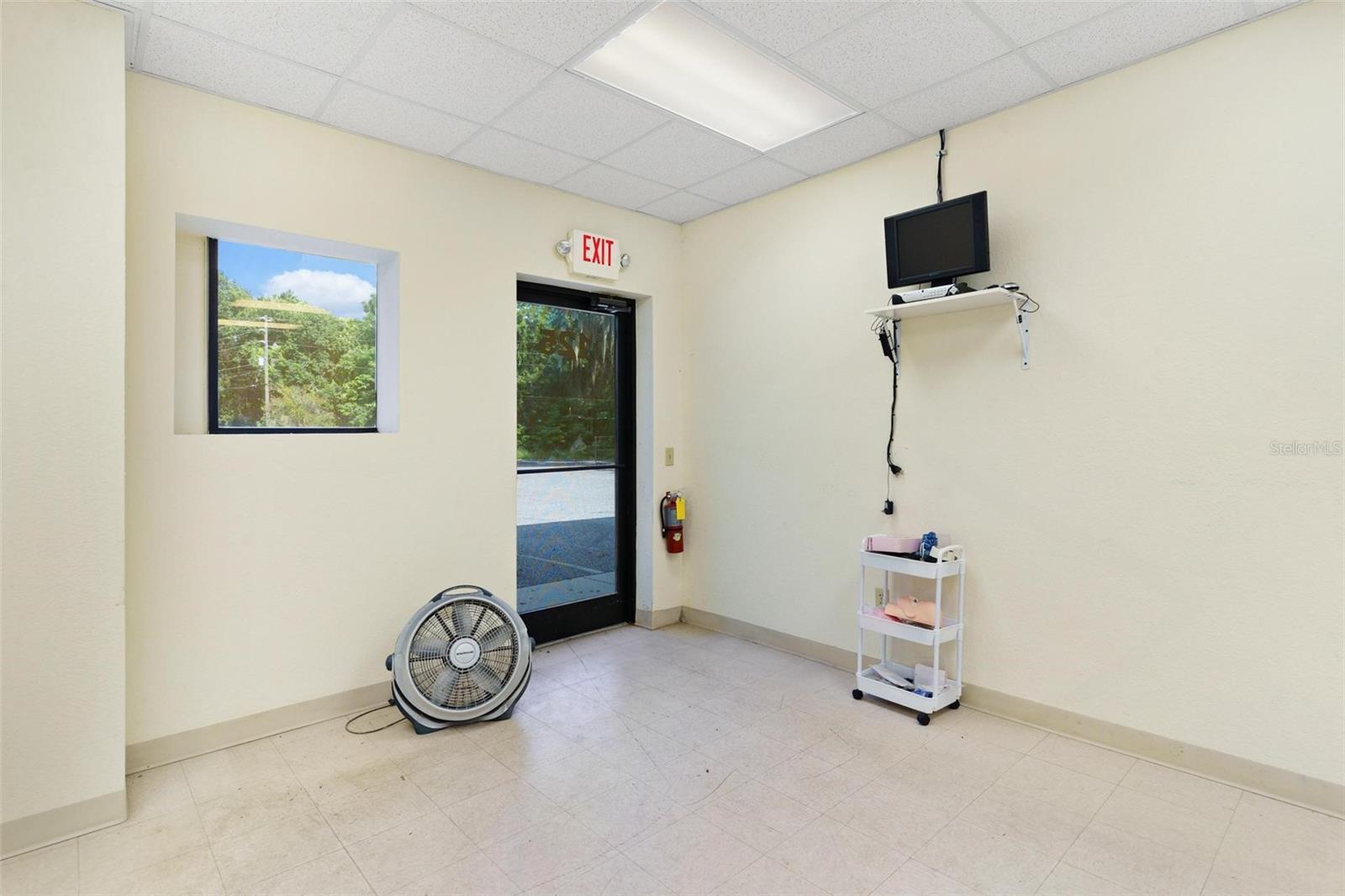 125 MONTCLAIR RD #2, LEESBURG, FL — photo 7