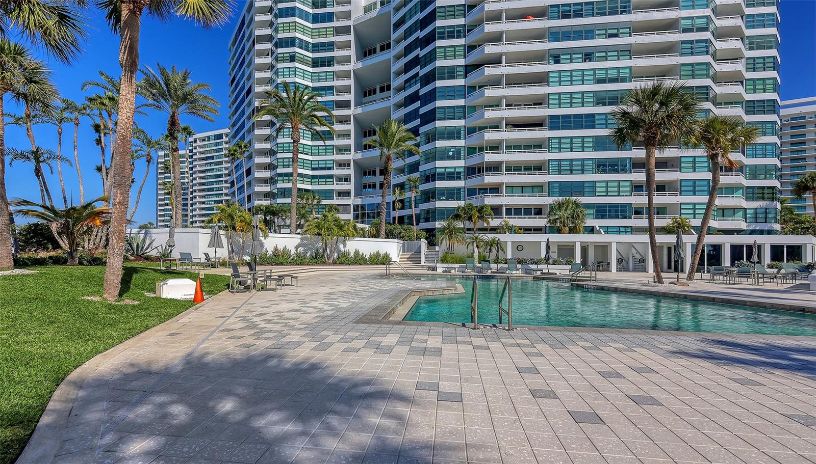 888 BLVD OF THE ARTS #505, SARASOTA, FL — photo 47