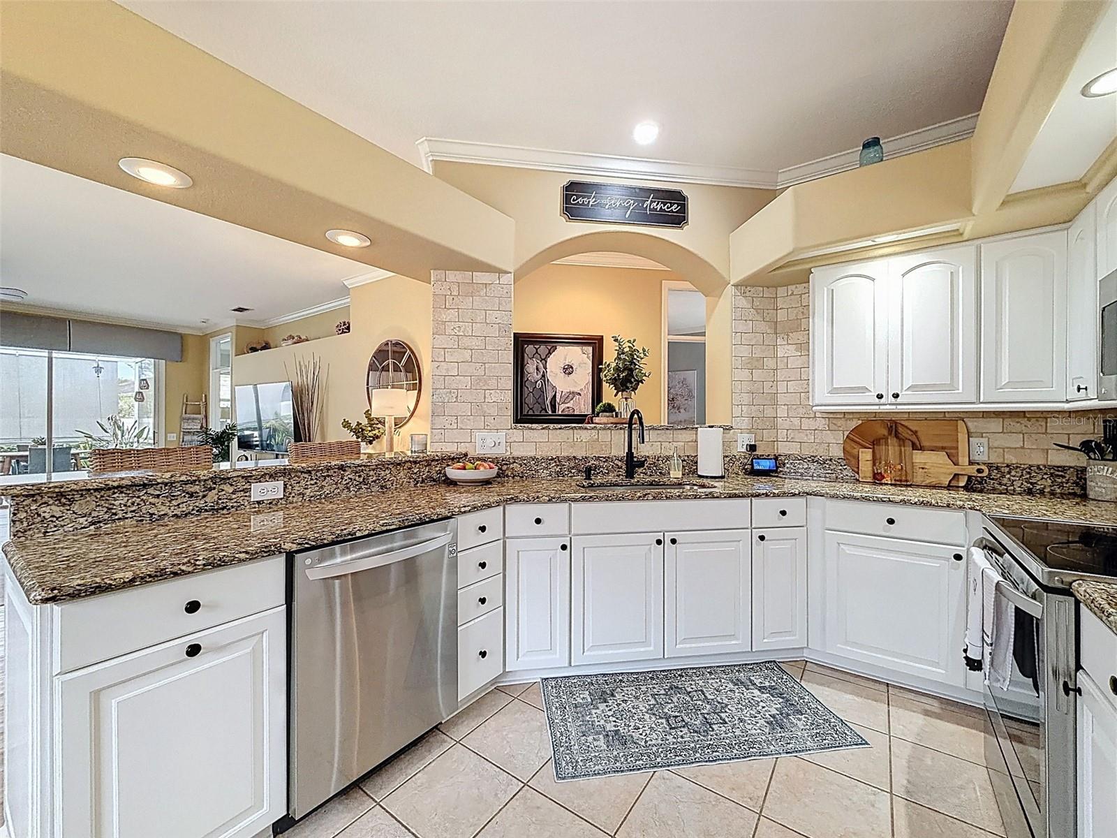 15021 TAMARIND LOOP, SPRING HILL, FL — photo 14
