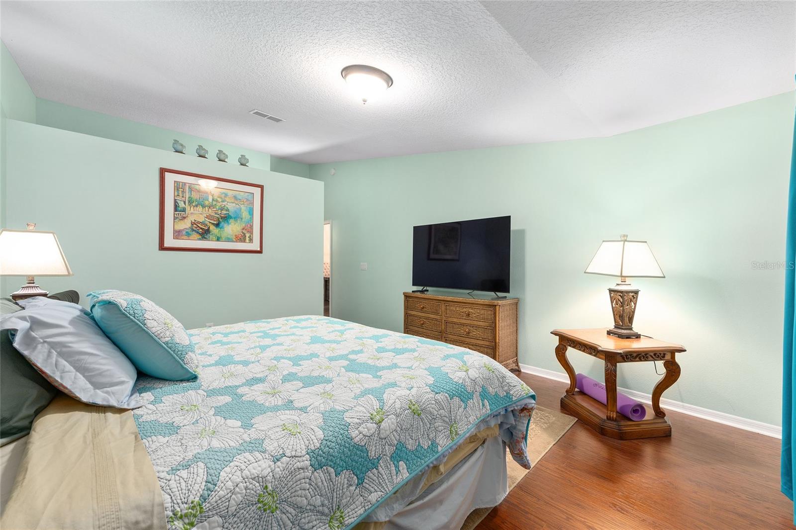 925 BEVERLY HARBORS DR, LEESBURG, FL — photo 36