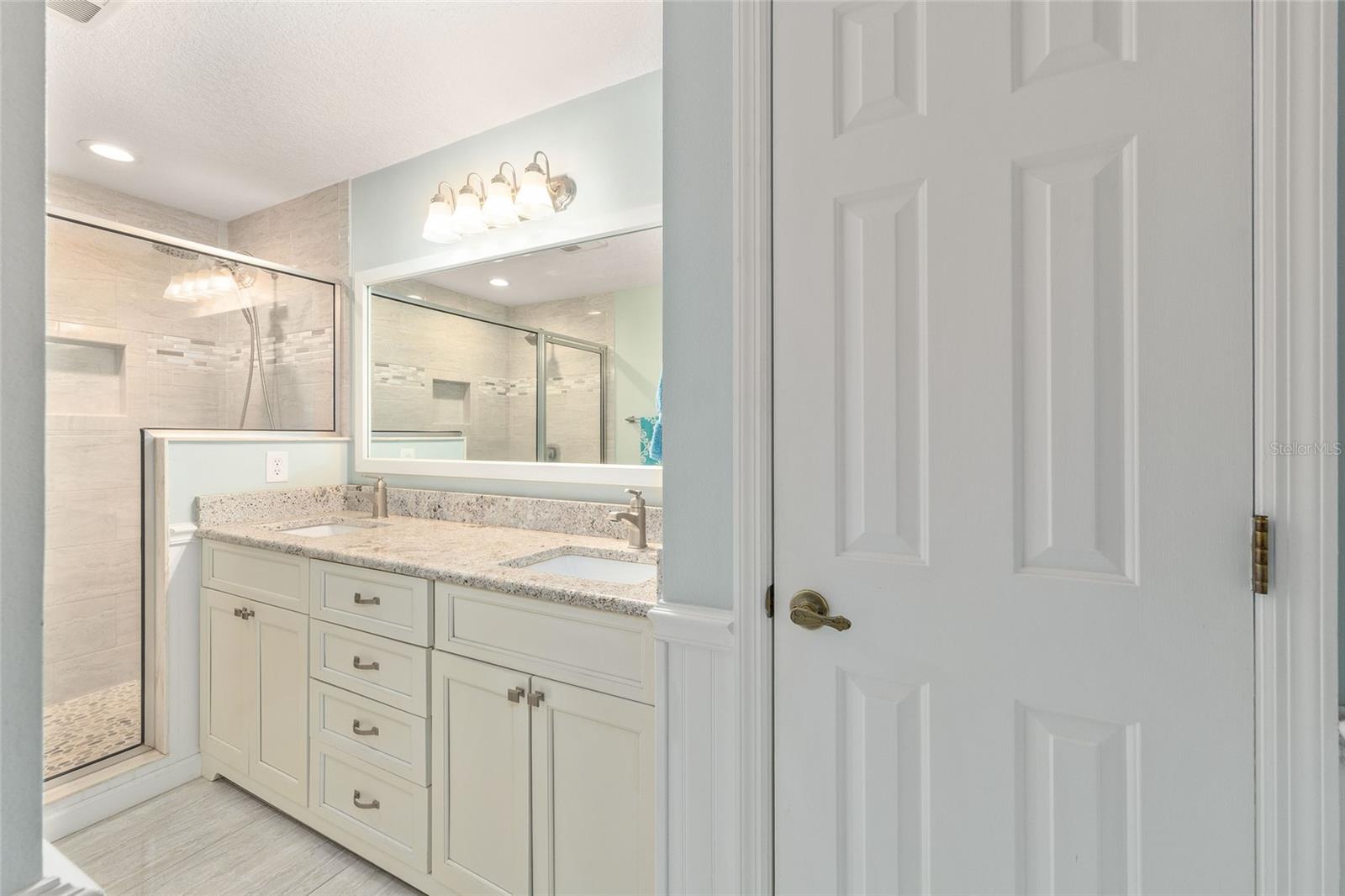 925 BEVERLY HARBORS DR, LEESBURG, FL — photo 39
