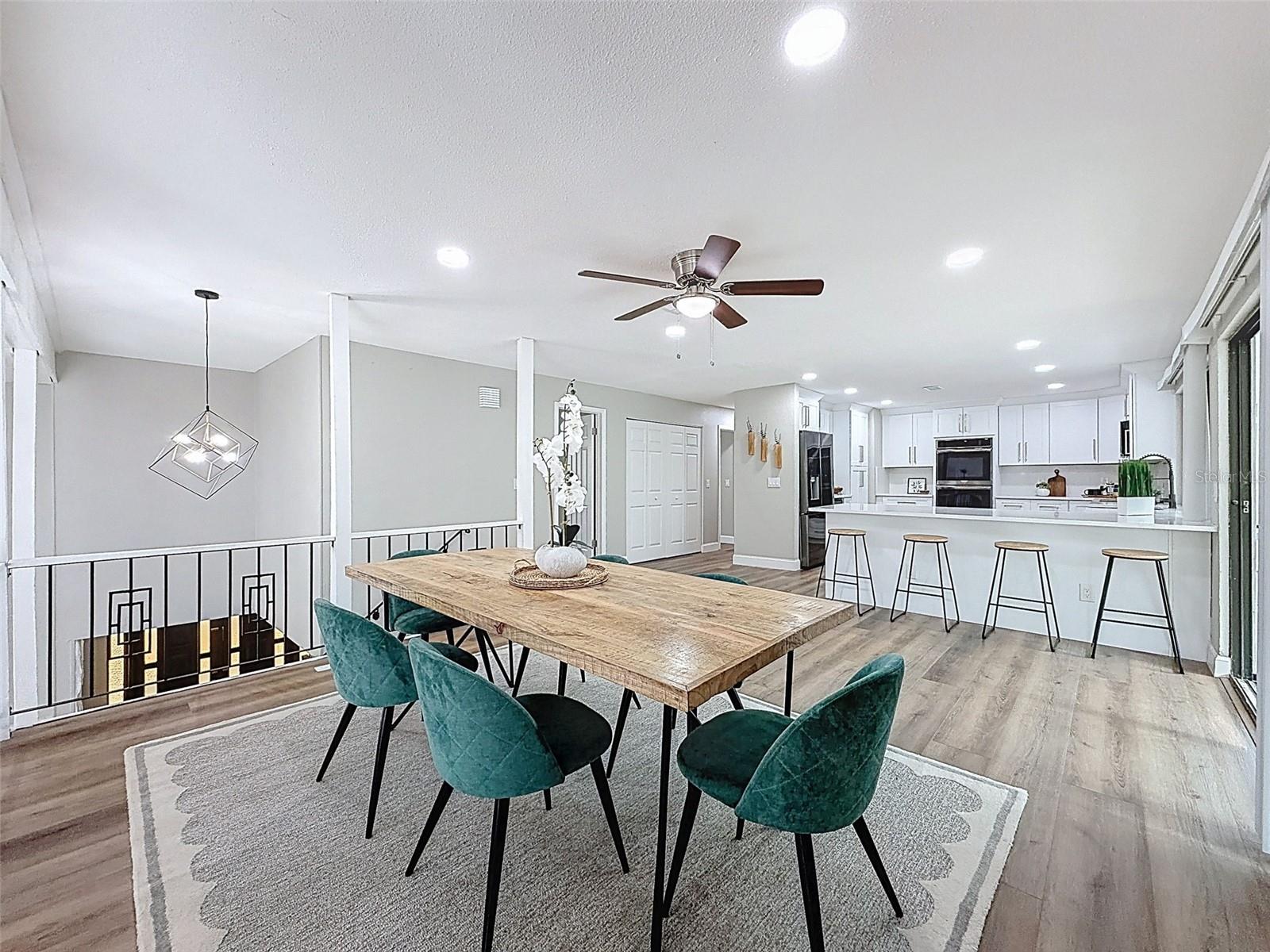 8430 144TH LN, SEMINOLE, FL — photo 18