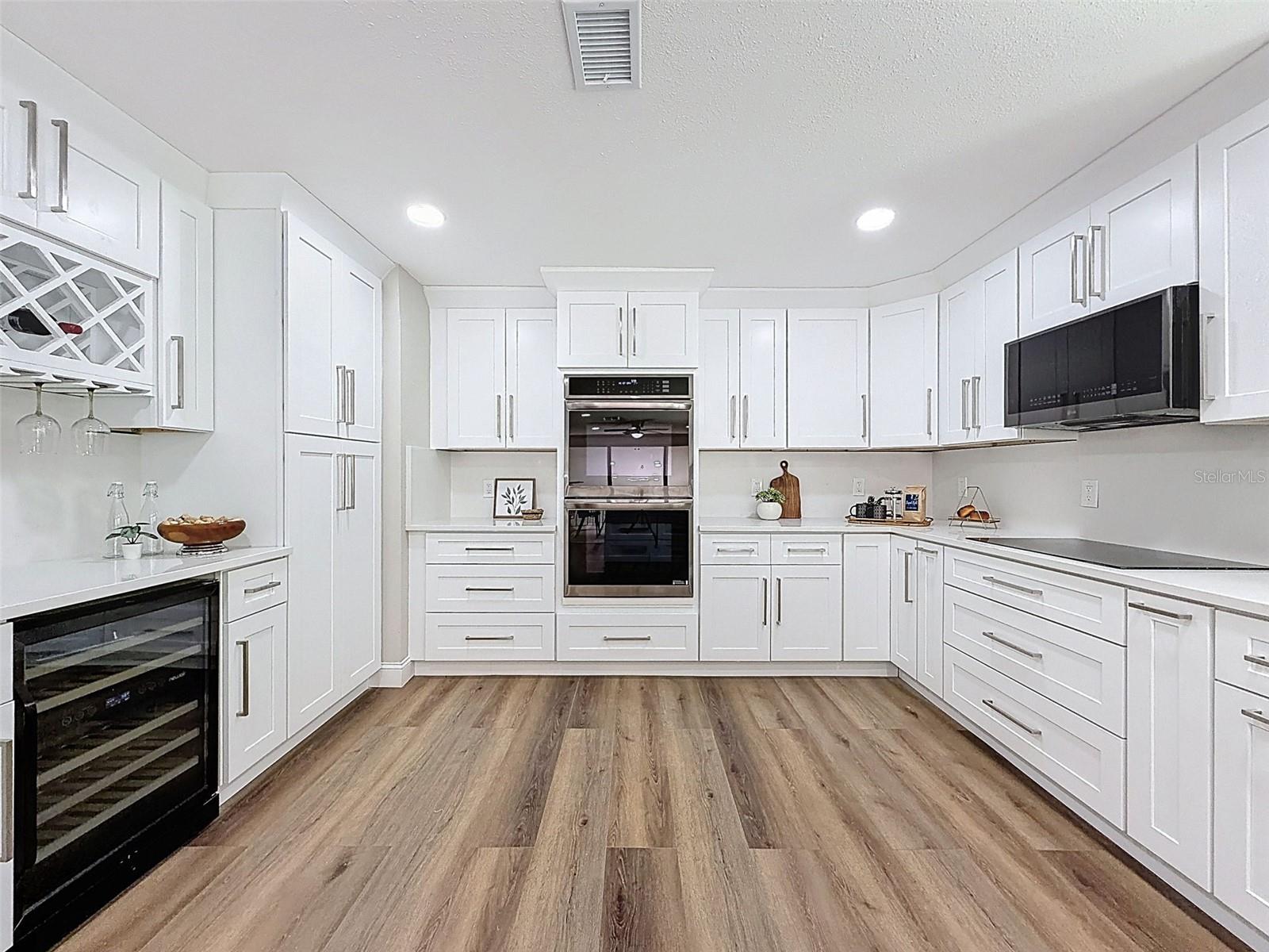 8430 144TH LN, SEMINOLE, FL — photo 25