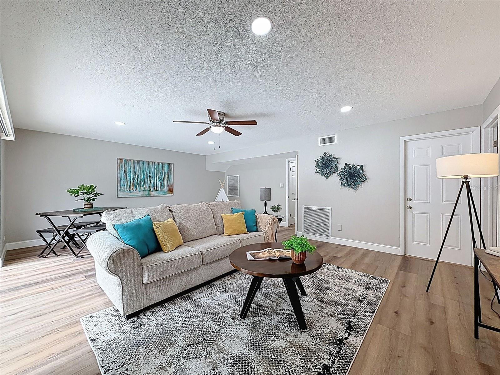 8430 144TH LN, SEMINOLE, FL — photo 44