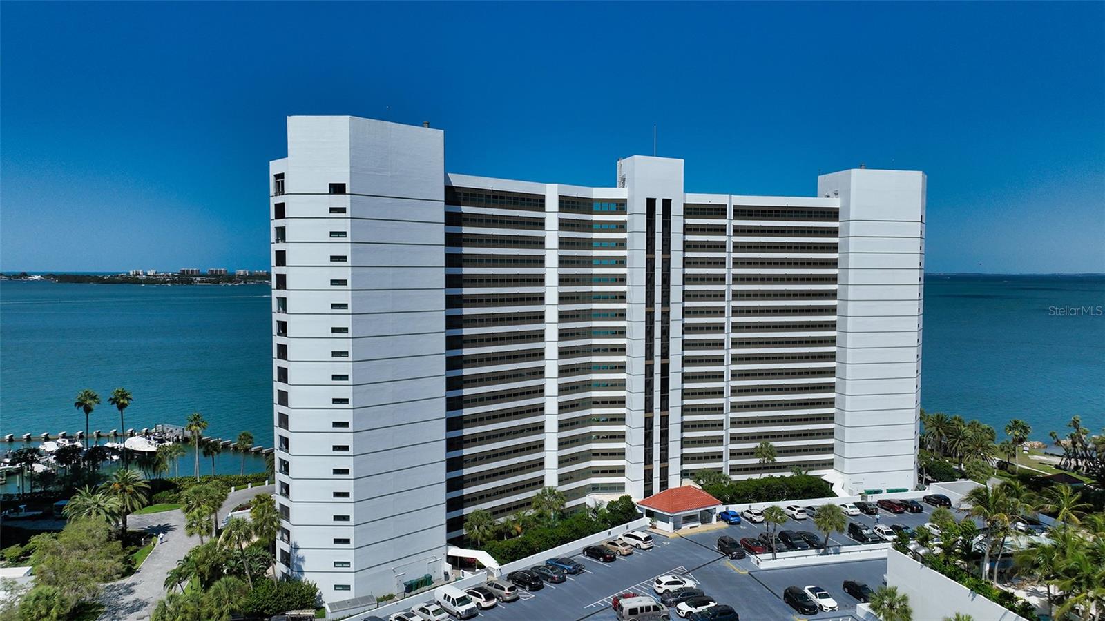 988 BLVD OF THE ARTS #1411, SARASOTA, FL — photo 28