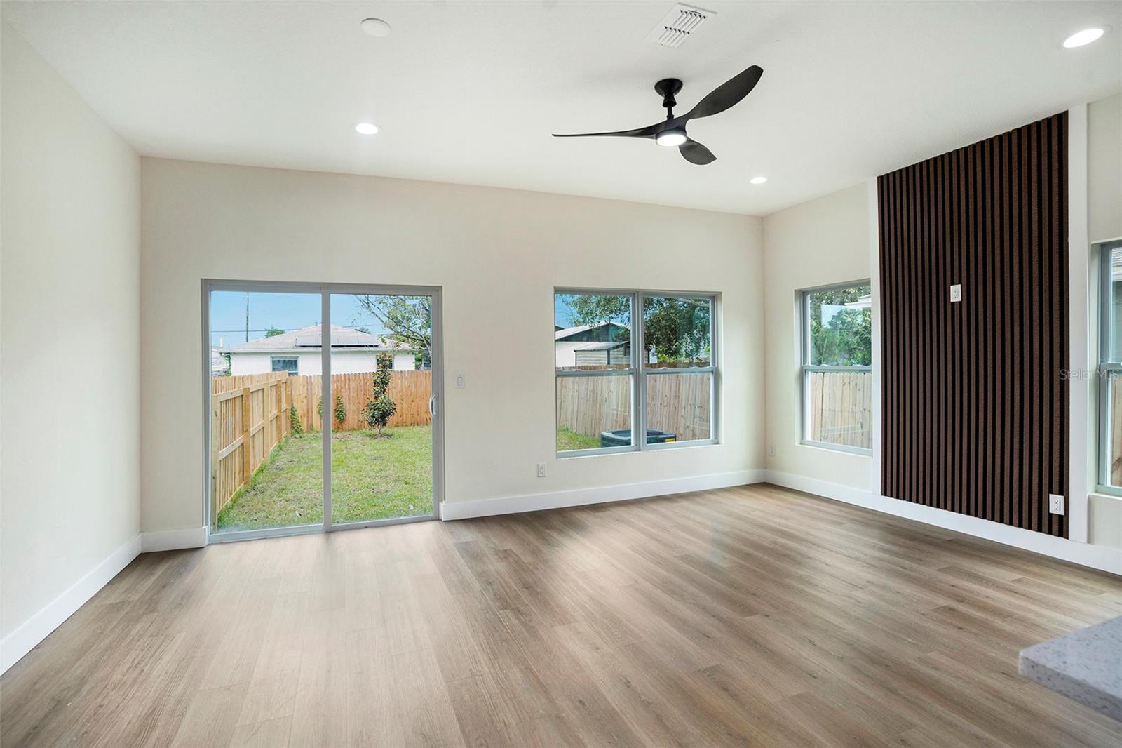 3612 TEMPLE ST, TAMPA, FL — photo 7