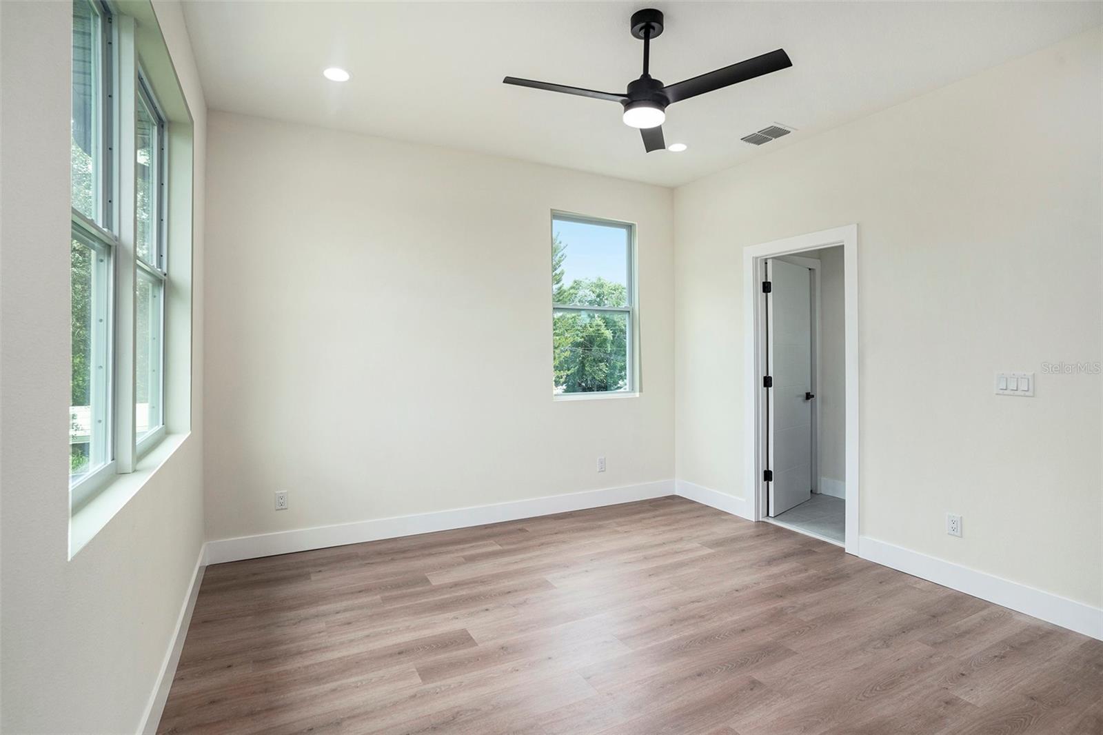 3612 TEMPLE ST, TAMPA, FL — photo 15