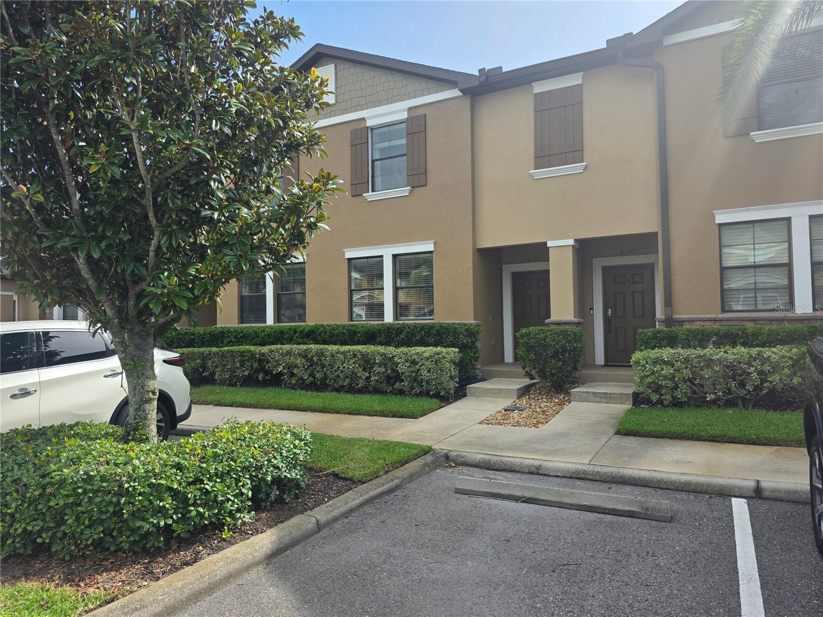 4393 FENNWOOD CT, WESLEY CHAPEL, FL