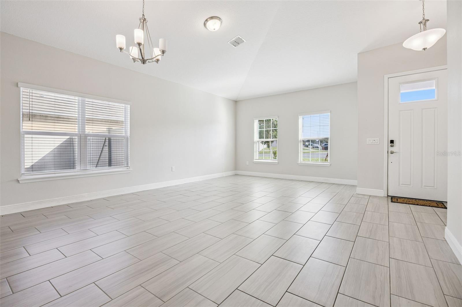 307 TERRACOTTA TER, HOWEY IN THE HILLS, FL — photo 9