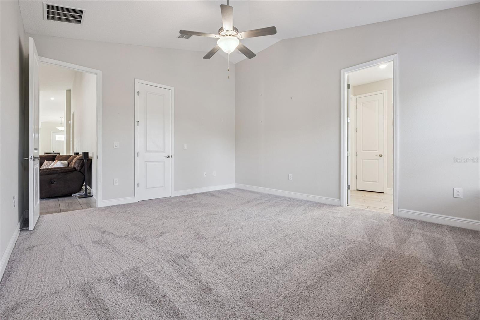 307 TERRACOTTA TER, HOWEY IN THE HILLS, FL — photo 31