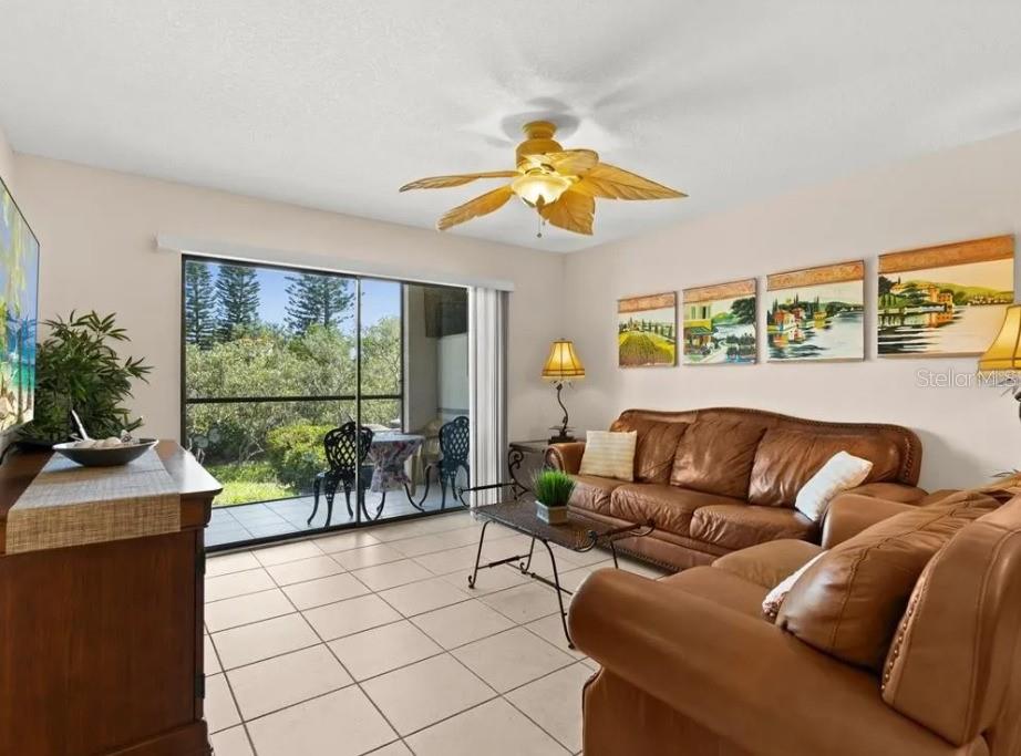 1669 SEASCAPE CIR #1669, TARPON SPRINGS, FL — photo 2