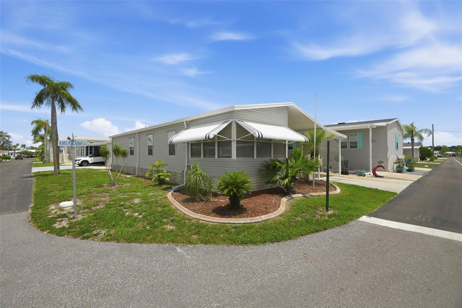 6907 AMERICANA DR NE #101, ST PETERSBURG, FL — photo 3