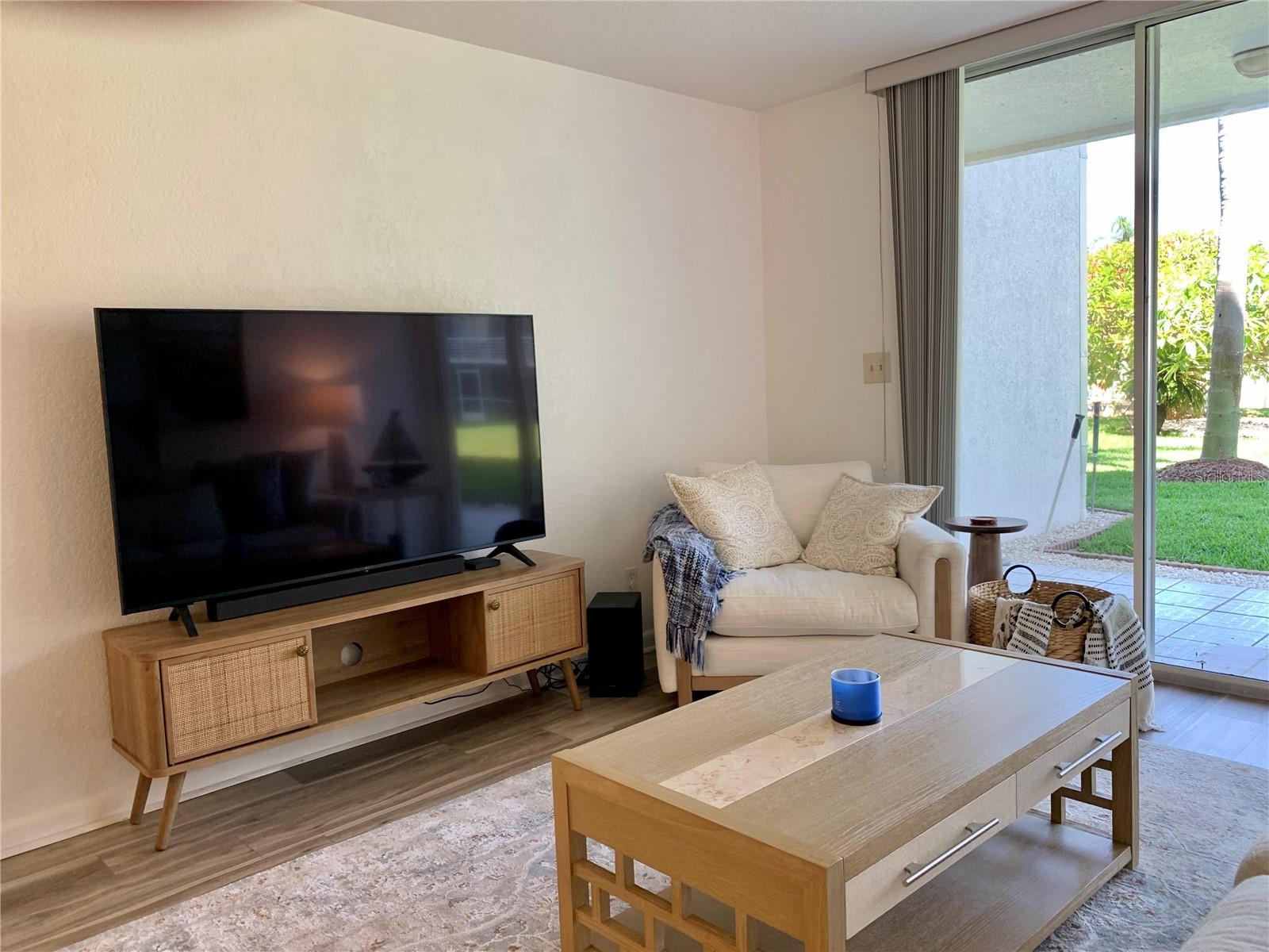6061 BAHIA DEL MAR CIR #146, ST PETERSBURG, FL — photo 12
